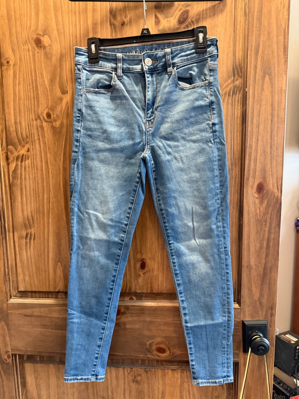 American Eagle Outfitters Light Blue Skinny Jeans